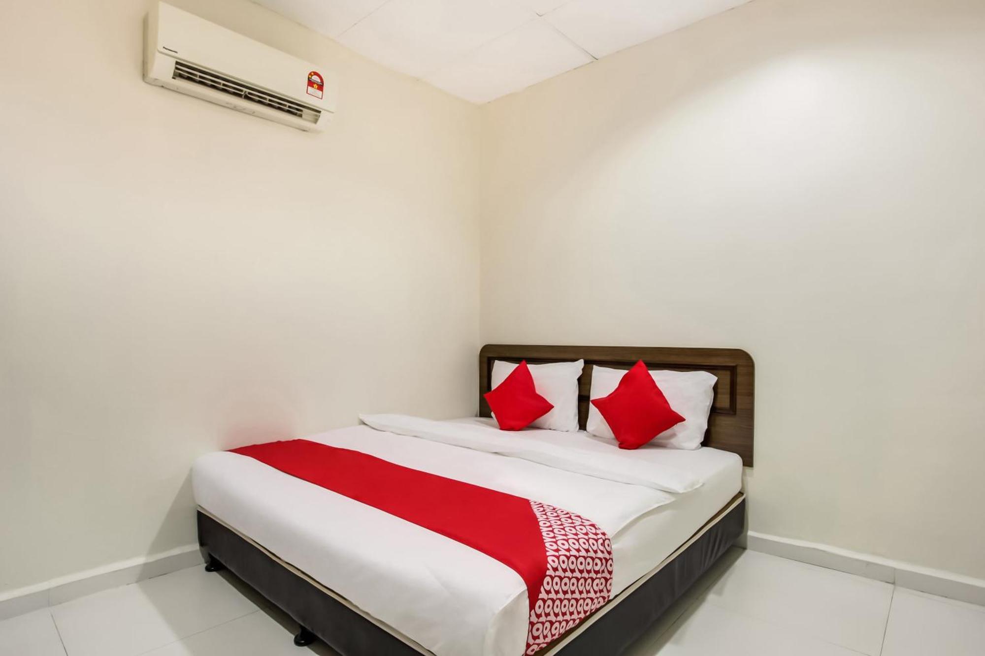 Super Oyo 89427 Kavanas Hotel Taiping Ngoại thất bức ảnh