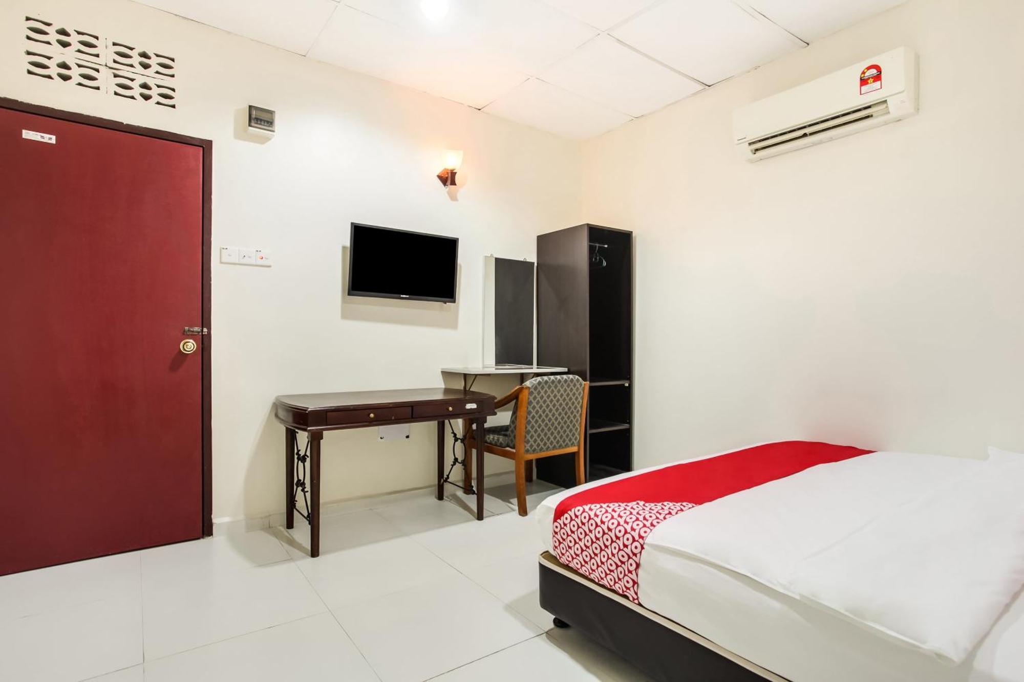 Super Oyo 89427 Kavanas Hotel Taiping Ngoại thất bức ảnh