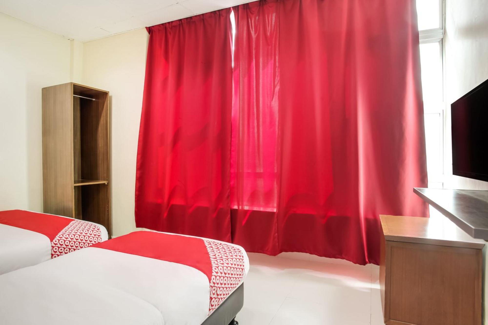 Super Oyo 89427 Kavanas Hotel Taiping Ngoại thất bức ảnh