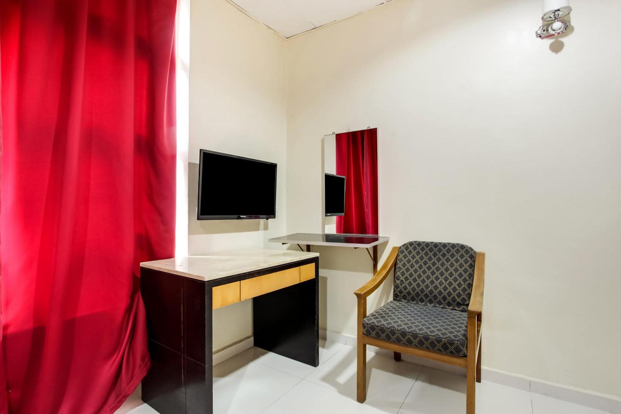 Super Oyo 89427 Kavanas Hotel Taiping Ngoại thất bức ảnh
