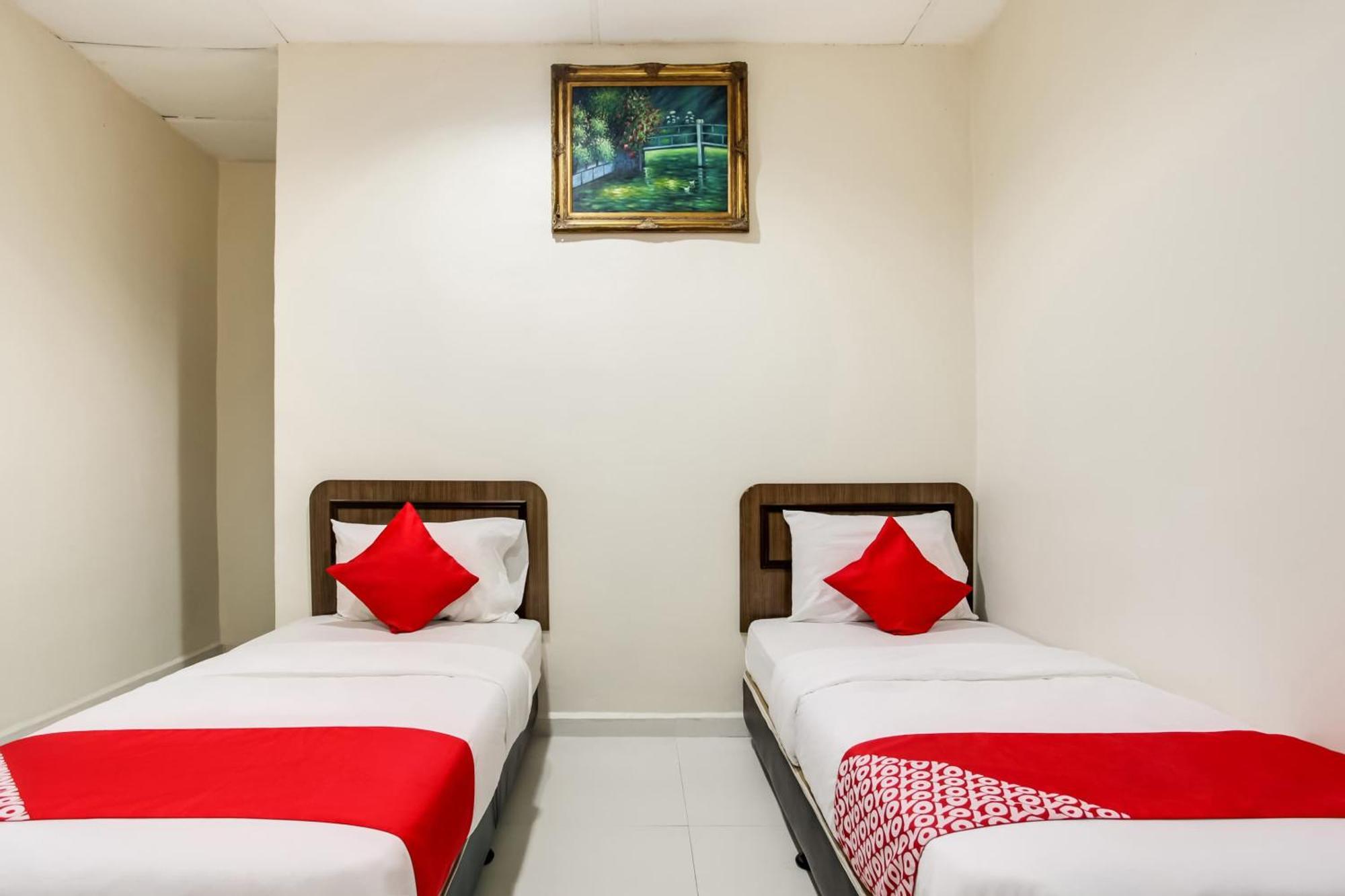 Super Oyo 89427 Kavanas Hotel Taiping Ngoại thất bức ảnh